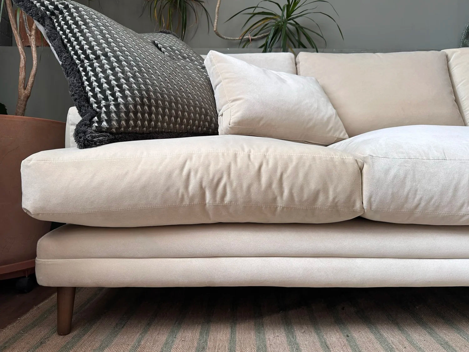 Loaf — Squisharoo Corner Sofa - Large Right Hand